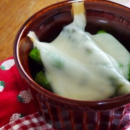 少し焼きがあまったかな…
野菜室で忘れられつつあったアスパラ、美味しく救済できました^^